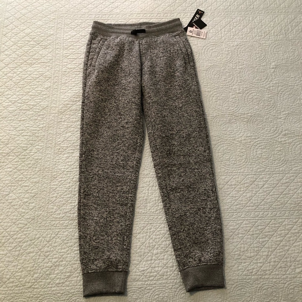South Pole joggers. Size boys large.  NWT